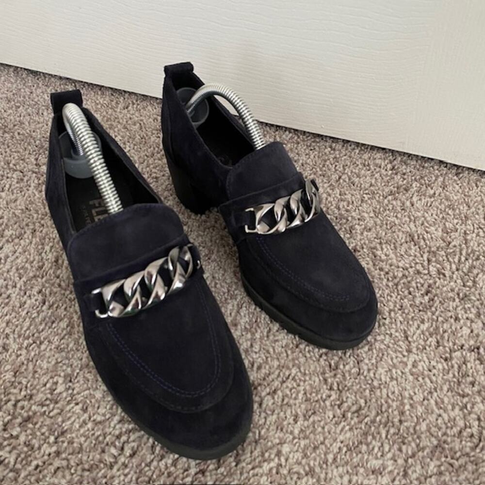 The Flexx Vera Pelle Black Suede Loafers 2.5" Block Heels Women's Size 5.5M